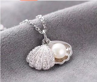 Oyster Shell & Pearl Necklace