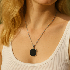 Heat-Activated Photo Necklace