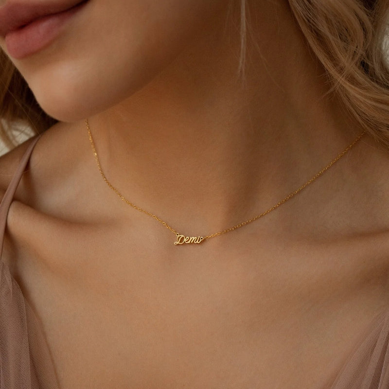 Tiny Paris Name Necklace - SOULFEEL PAKISTAN- FEEL THE LOVE 